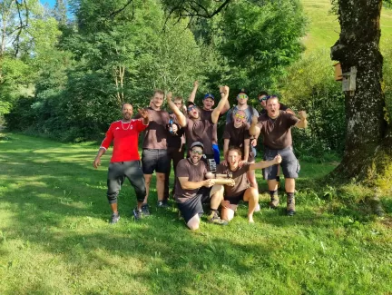 Seilziehteam Zimmerei Hirschi AG
