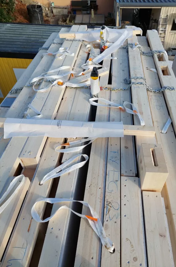 Aufrichten Mehrfamilienhaus in Recherswil, Truberholzhaus,   "Alles aus einer Hand - von der Beratung bis hin zur Ausführung"  Sagen Sie uns was Sie vorstellen und wir entwickeln gemeinsam mit Ihnen Ihr Zuhause.