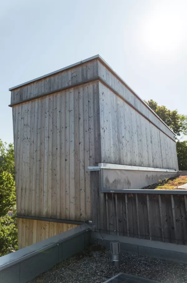 Anbau Aussenkletterwand Climbox in Langnau im Emmental.