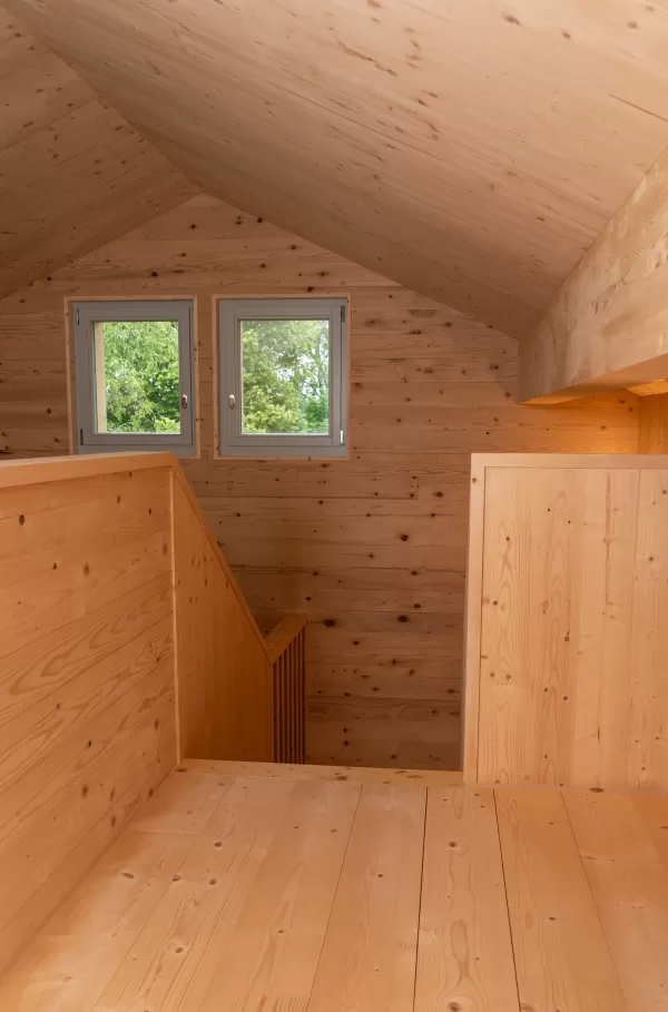 Nachhaltiger Neubau mit ökologischer Holzkonstruktion – Zimmerei Hirschi AG