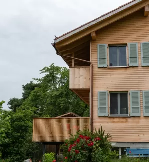 Einfamilienhaus in Holzrahmenbauweise, gebaut von Zimmerei Hirschi AG